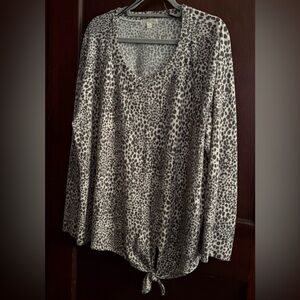 Nine Britton Leopard Print Long Sleeve Top